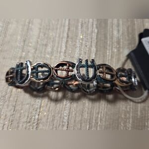 Shyanne Horseshoe Stretch Bracelet Western Cowgirl Jewelry NWT